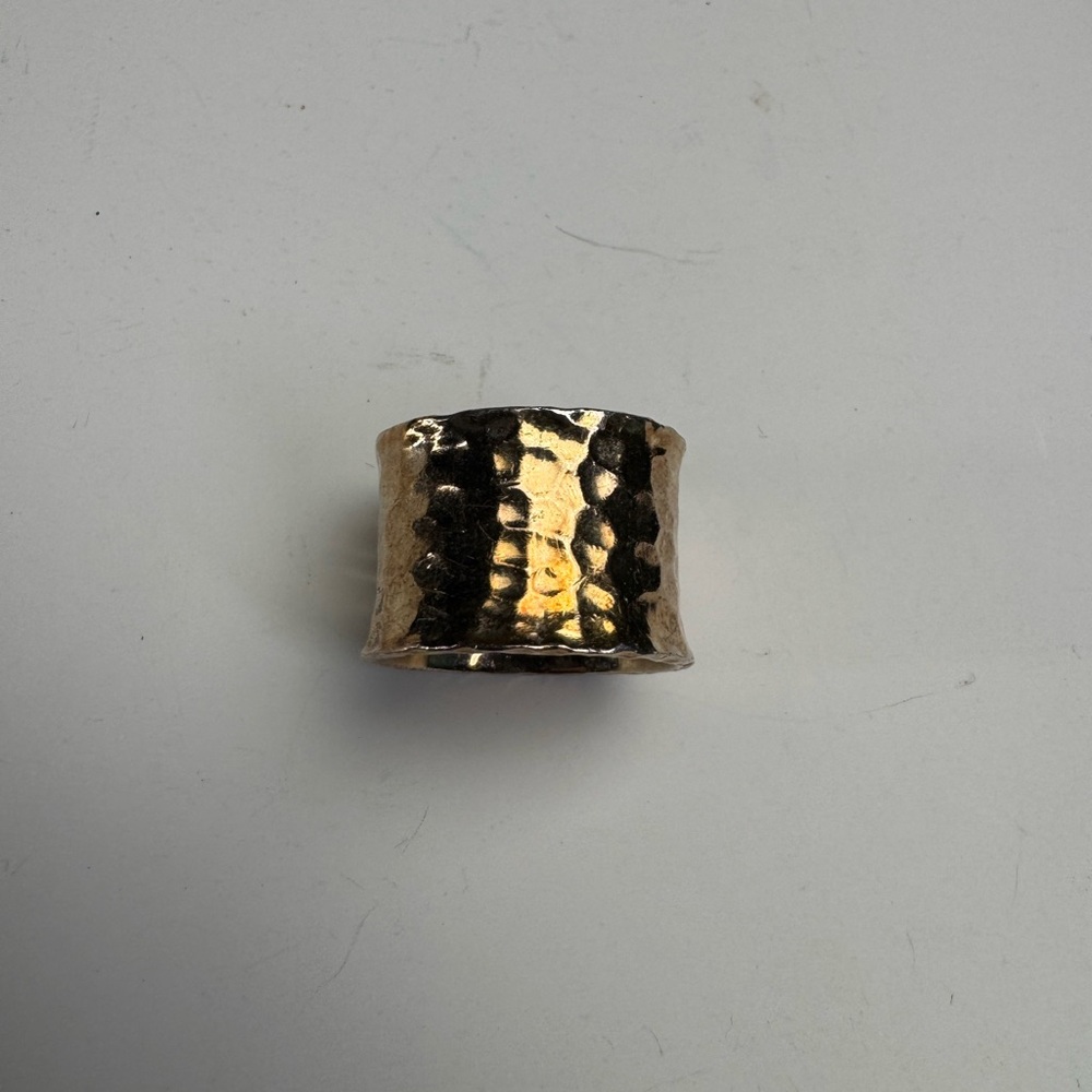 925 Sterling Silver Hammered Wide Cigar Band Ring Gold Tone Size 8